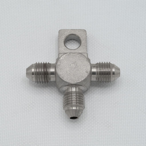 Picture of T male AN3 convex with mounting tab